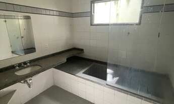 Imagem 4: Linda casa de 4 quartos em condomínio de luxo