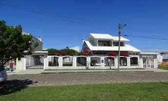 Imagem 1: Casa para Venda - 290m², 3 dormitórios, sendo 1 suites, 2 vagas - Capão Novo