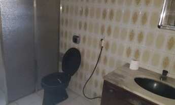 Imagem 7: Casa filé nos Cavaleiros c/ 4qts, send 1suíte, 2brs, 2vgs, quintal, amrs pnjds