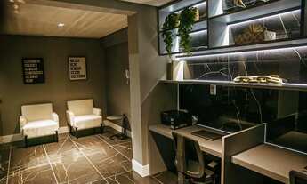 Imagem 2: PORTEIRA FECHADA. Poucos minutos de caminhada da beira mar