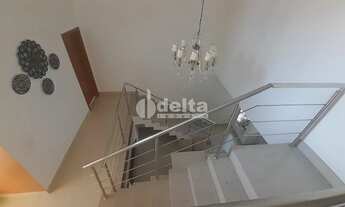 Imagem 14: Casa em condomínio com 4 quartos disponível para locação no bairro Nova Uberlândia em Uber