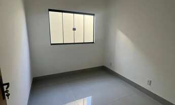 Imagem 4: Casa alto Padrão Térrea três quartos sendo duas suítes próximo ao setor flor do Ipê