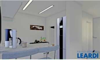 Imagem 12: CASA ASSOBRADADA - NOVA CEREJEIRA - SP