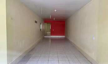 Imagem 7: Casa térrea com 4/4 sendo 3 destes suítes, Edicula com churrasqueira e garagem para 4 carr