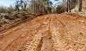 Imagem: He O terreno da sua área de lazer está