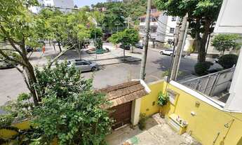 Imagem 2: Imóvel para venda possui 200 metros quadrados com 4 quartos em Urca - Rio de Janeiro - RJ