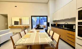 Imagem 5: Casa 03 suítes decorada poucas quadras do mar Jardim Beira Mar Capão da Canoa