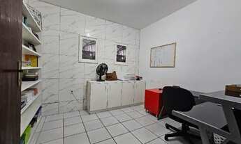 Imagem 2: Casa no Graciliano Ramos com 4 quartos e 2 suítes