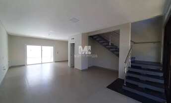 Imagem 5: SOBRADO A VENDA - APENAS 210 METROS DA PRAIA DO TABULEIRO - BARRA VELHA - SC