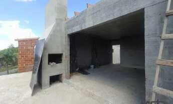 Imagem 7: Sobrado a venda com 2 dormitórios, 1 banheiro e 1 vaga de garagem. De 67m²