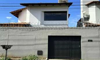 Imagem: Sobrado 4/4, 03 suites no Setor Jaó