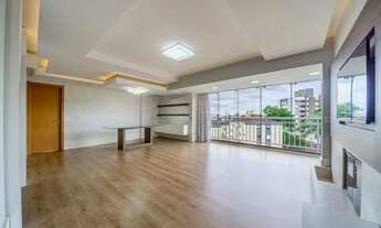 Imagem 2: Imóvel com 129 metros quadrados e 3 quartos em Jardim Europa - Porto Alegre - RS