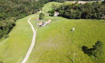 Imagem 1: Imóvel para venda possui 500 metros quadrados em Lageadinho - Ibiúna - SP