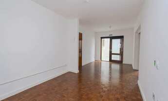 Imagem 4: Apartamento de 2 dormitórios com 1 vaga disponível para aluguel no Centro de Pelotas RS, e