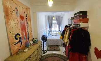 Imagem: Apartamento - / Residencial / Glória