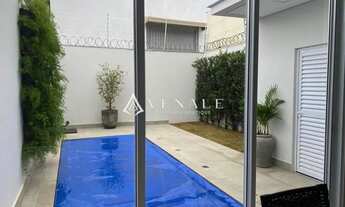 Imagem 3: Sobrado à venda em Maringá, Jardim Higienópolis, com 3 quartos, com 205 m²