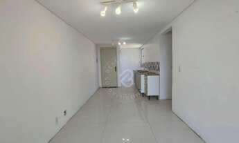Imagem 4: Apartamento com 2 dormitórios, 49 m² - venda por R$ 170.000 ou aluguel por R$ 1.390/mês
