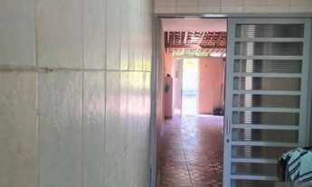 Imagem 2: Casa de frente com a Praça!!!!