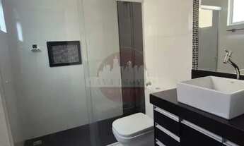 Imagem 7: Casa À Venda no Condomínio Morada dos Ipês, com Cozinha Gourmet