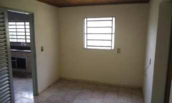 Imagem 7: Aluga-se casa de dois quartos no jardim Atlântida (próximo a creche Colnaghi