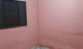 Imagem 4: Casa murada com duas salas e dois quartos