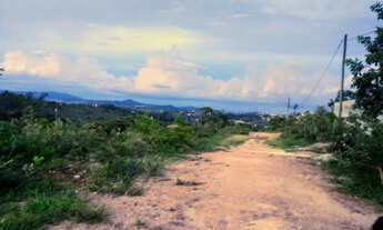 Imagem: Lote de 384m², com água e Luz