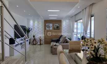 Imagem: Triplex, com piscina e churrasqueira, planejados