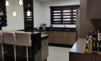 Imagem: Sobrado Condomínio Greenland, com 3 dormitórios