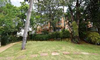 Imagem 3: Casa com 4 suites, para quem ama morar em um jardim