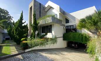 Imagem: Excelente casa com 870m2 de 4 quartos com