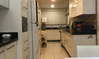 Imagem 7: Apartamento para aluguel e venda possui 222 metros quadrados 4 quartos