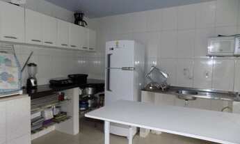 Imagem 6: Casa em alvenaria, em transversal da Rua Governador Jorge Lacerda, amplo terreno nos fundo