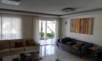 Imagem 3: Casa de condomínio para venda tem 300 metros quadrados com 4 quartos