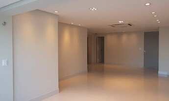 Imagem 4: Belíssimo apartamento com 04 quartos todo reformado em Setúbal com uma excelente localizaç