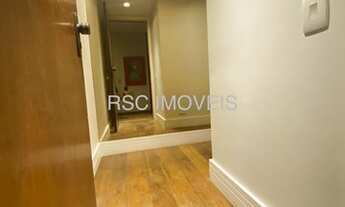 Imagem 2: Cobertura Duplex Reformada e com Vista Pro Cristo a Venda com 166m2 - 3 Suítes - 2 Vagas n