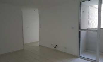 Imagem 2: Apartamento no Cond. Encantos do Bosque - nos fundos do mercantil - Posição Sul