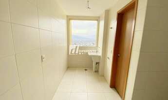 Imagem 6: Cobertura no centro de Nilópolis com ampla área aberta