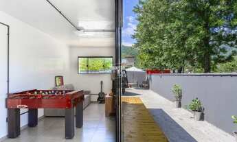 Imagem 6: Excelentes casas container recém construídas no Ribeirão da Ilha