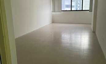 Imagem 2: Sala Comercial para Venda em Salvador, Caminho das Árvores, 1 banheiro, 2 vagas