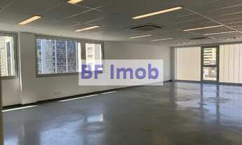 Imagem: Reformado, na Paulista e pronto para ocupação!!