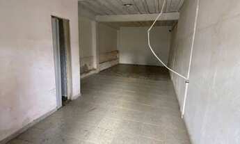 Imagem 2: Loja com 40 m² em Santa Cruz - RJ