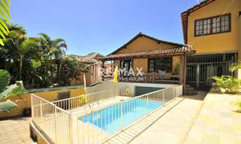 Imagem 6: Casa à Venda Com Piscina, 3 Kitnets e 1 Apartamento em Tartaruga