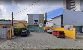 Imagem: Casa no Bairro de Casa Forte - Nascente!