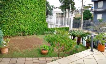 Imagem 2: Casa 5 suítes no bairro Três Figueiras - Porto Alegre - RS