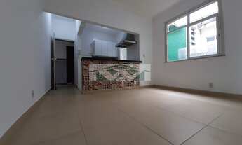 Imagem 2: Vendo Apartamento com 70 m2 com 2 quartos em Grajaú - Rio de Janeiro - RJ