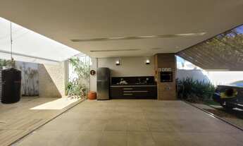 Imagem 4: Casa de condomínio térrea para venda possui 200 metros quadrados com 3 quartos