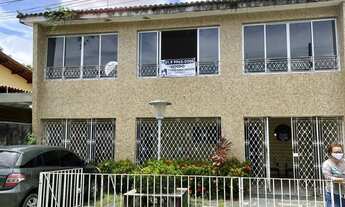 Imagem: Casa para venda tem 290 metros quadrados