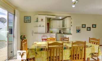 Imagem 5: Cobertura para Venda em Florianópolis, Canasvieiras, 3 dormitórios, 1 suíte, 2 banheiros