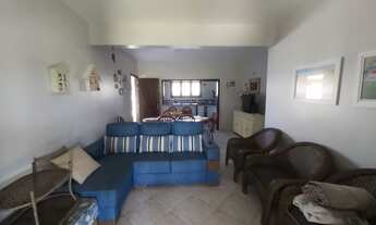 Imagem 2: Residência com 5 dormitórios, mobiliada , em ótima localização a poucas quadras do mar em