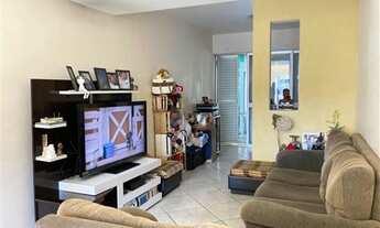 Imagem 3: Casa para venda possui 221 metros quadrados com 3 quartos em Jardim Sabará - Porto Alegre